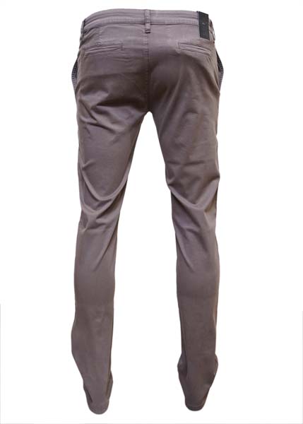 CHINOS