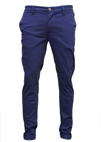 CHINOS