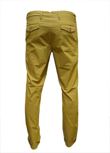 CHINOS